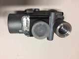 472 195 096 0 Brake Valve